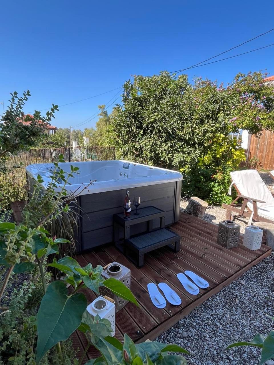 Villa Kallisti - Private Villa With Hot Tub, Large Garden, Close To The Beach Agia Varvara  Exterior foto